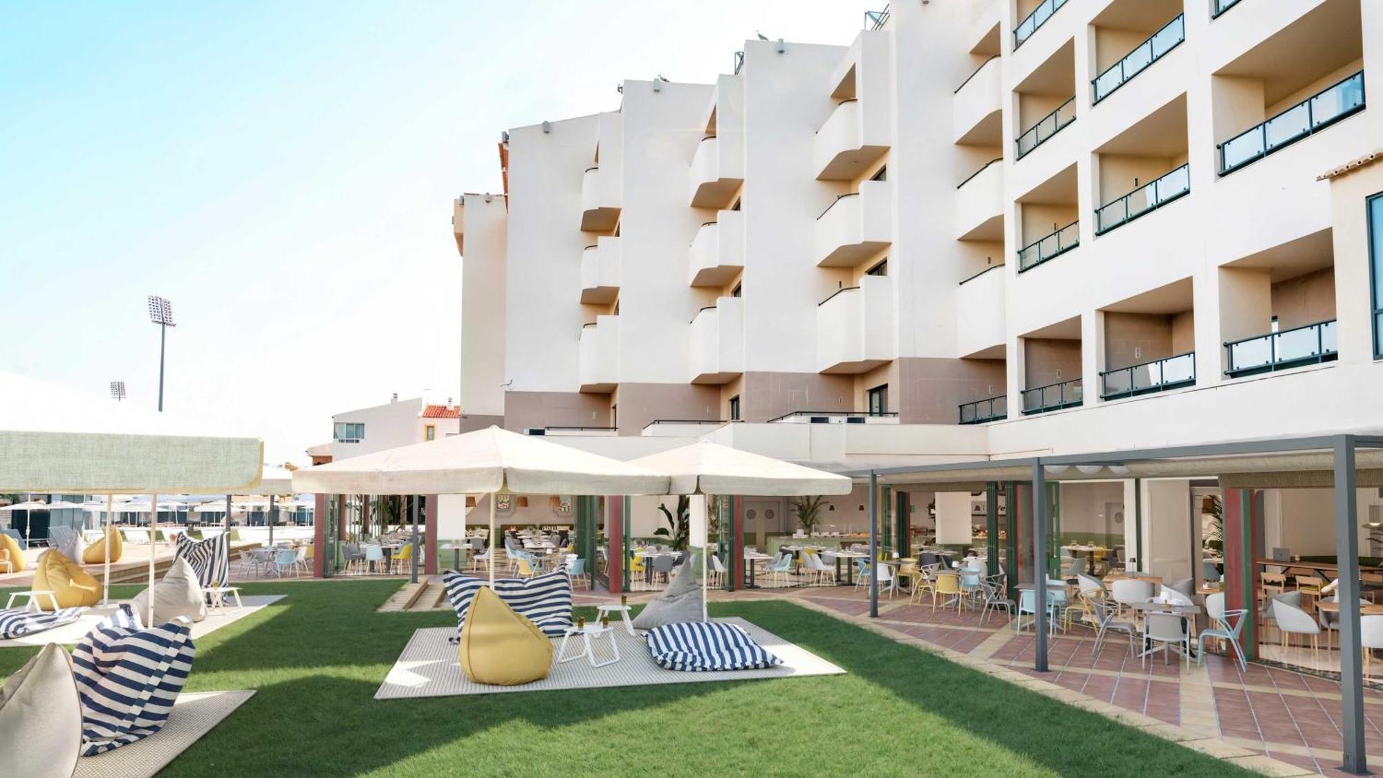 Holiday Inn Algarve Albufeira By Ihg Екстериор снимка